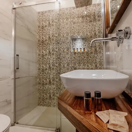 Palazzo Giunta - Porta Marina Ortigia B&B